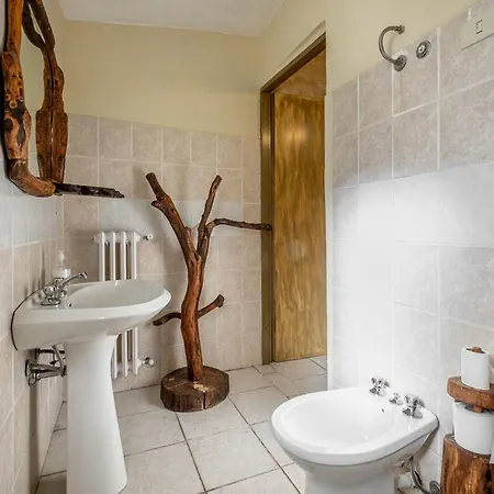 Alloggio per agriturismo Gufo *