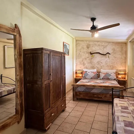 Alloggio per agriturismo Gufo *