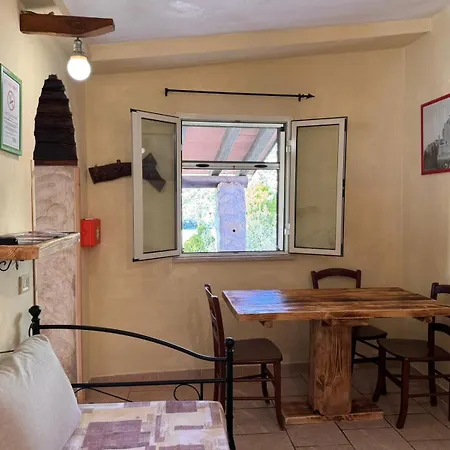 农家乐 Gufo 皮蒂利亚诺